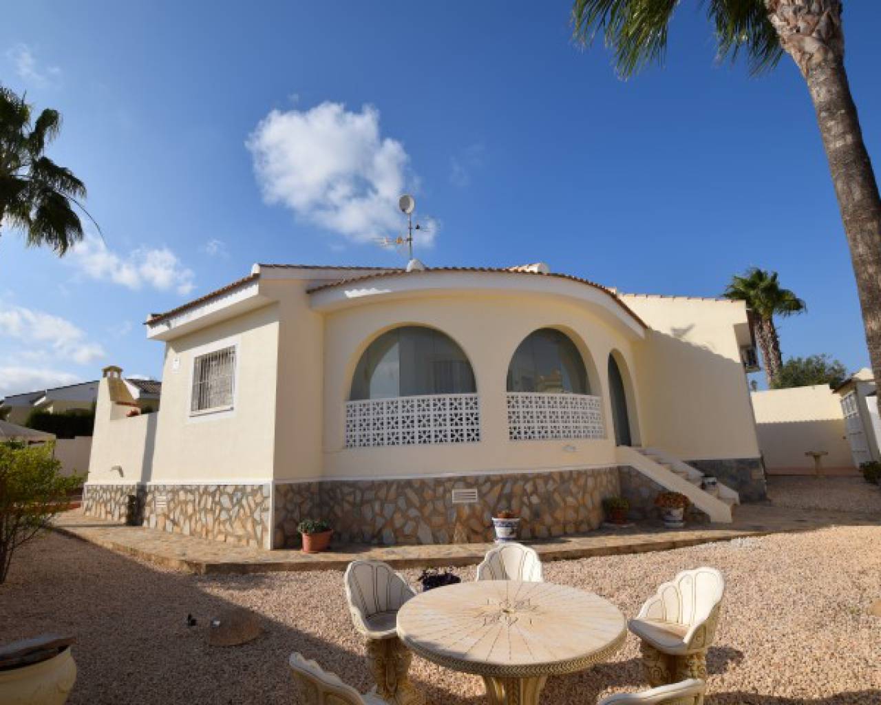 Freistehendes Haus (Villa) - Resale - Alicante* NO USAR - VA3799