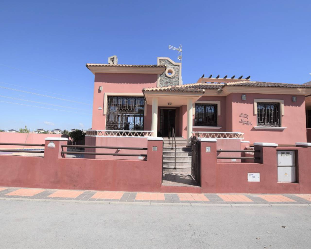 Freistehendes Haus (Villa) - Resale - Alicante* NO USAR - VA4349