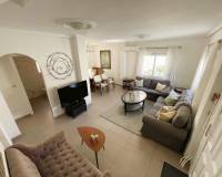 Resale - Freistehendes Haus (Villa) - Ciudad Quesada - Airstrip