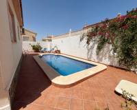 Resale - Freistehendes Haus (Villa) - Ciudad Quesada - Airstrip