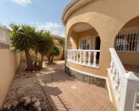 Resale - Freistehendes Haus (Villa) - Ciudad Quesada - Airstrip
