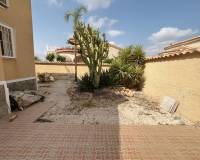 Resale - Freistehendes Haus (Villa) - Ciudad Quesada - Airstrip