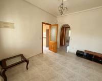 Resale - Freistehendes Haus (Villa) - Ciudad Quesada - Airstrip