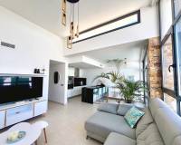 Resale - Freistehendes Haus (Villa) - Ciudad Quesada - Pueblo Bravo
