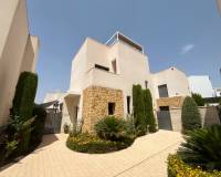 Resale - Freistehendes Haus (Villa) - Ciudad Quesada - Pueblo Bravo