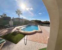 Resale - Freistehendes Haus (Villa) - Ciudad Quesada - Quesada Zentrum