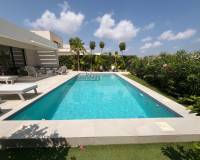 Resale - Freistehendes Haus (Villa) - Los Montesinos - La Herrada