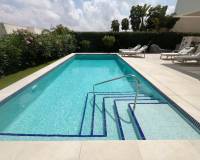 Resale - Freistehendes Haus (Villa) - Los Montesinos - La Herrada